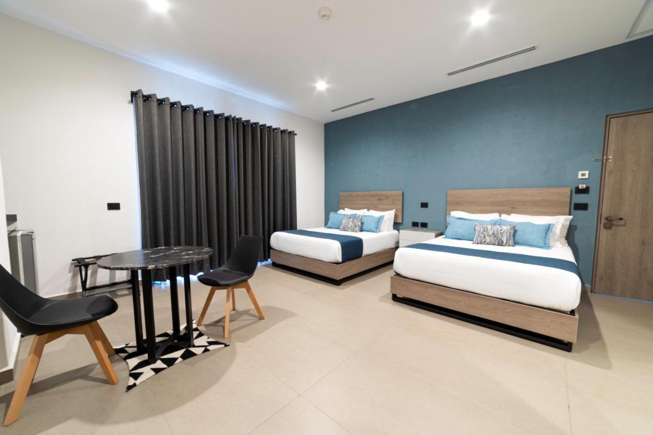 Th Hotel & Vivienda Tepatitlan Extérieur photo